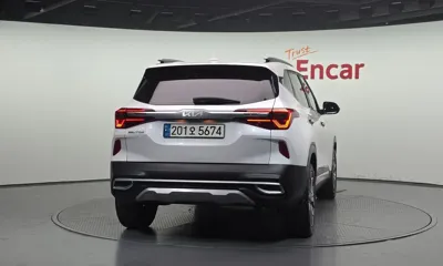 Kia Seltos 2022, 56546 км, за 11487.46 USD