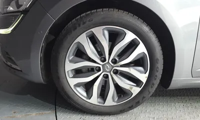 Renault-KoreaSamsung SM6 2016, 104531 км, за 3965.41 USD