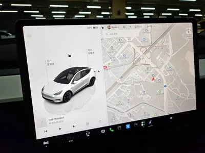 Tesla Model Y 2023, 29823 км, за 26046.74 USD - фото 15