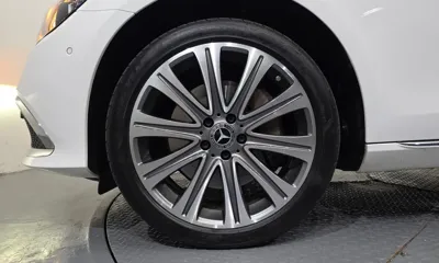 Mercedes-Benz E-Class 2023, 35335 км, за 32438.39 USD