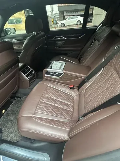 BMW 7-Series 2020, 62639 км, за 30930.51 USD - фото 8