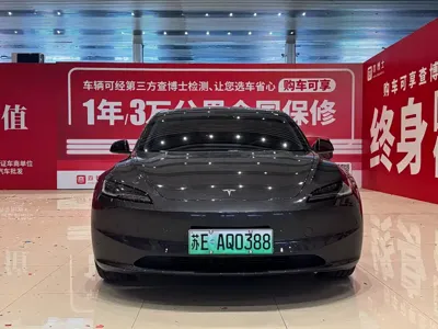 Tesla Model 3 · 2024 год