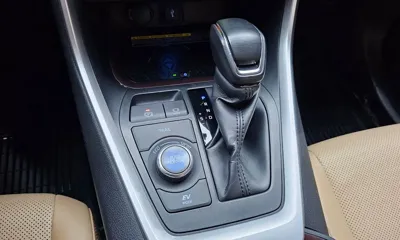 Toyota RAV4 2021, 81470 км, за 24127.46 USD - фото 9