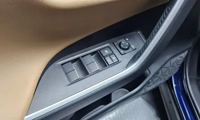 Toyota RAV4 2021, 81470 км, за 24127.46 USD - фото 33