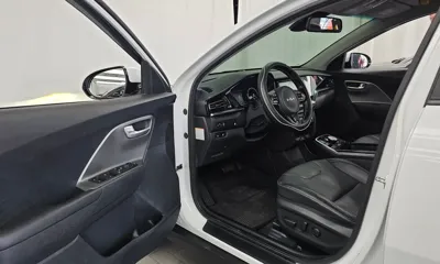 Kia Niro 2023, 165473 км, за 11171.35 USD - фото 10