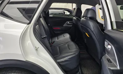 Kia Niro 2023, 165473 км, за 11171.35 USD - фото 12
