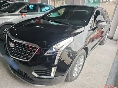 Cadillac XT5 · 2022 год