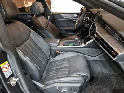 Audi A7 2024, 19961 км, за 44637 USD - фото 10