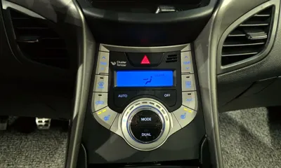 Hyundai Avante 2012, 179684 км, за 2231.85 USD - фото 20