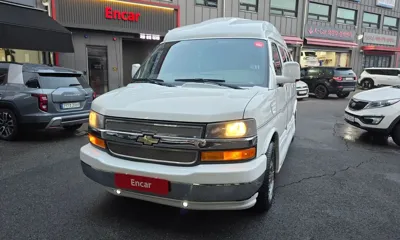 Chevrolet Express Van 2010, 212795 км, за 5880.41 USD