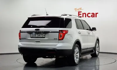 Ford Explorer 2015, 127749 км, за 5285.76 USD
