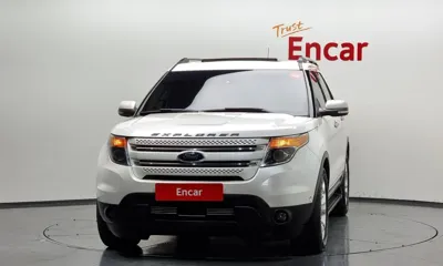 Ford Explorer 2015, 127749 км, за 5285.76 USD