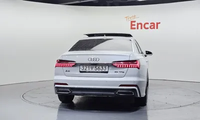 Audi A6 2023, 17758 км, за 28543.11 USD