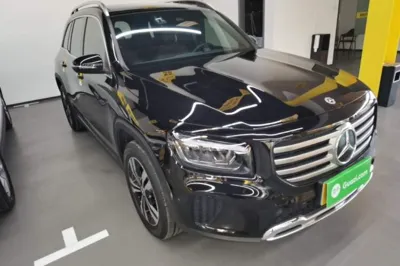 Mercedes-Benz GLB 2024, 21000 км, за 27005 USD