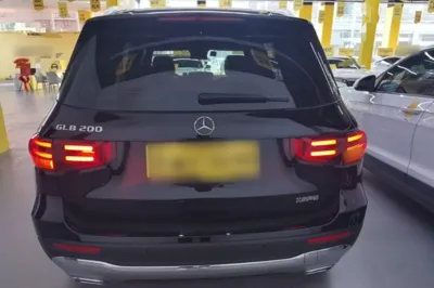 Mercedes-Benz GLB 2024, 21000 км, за 27005 USD