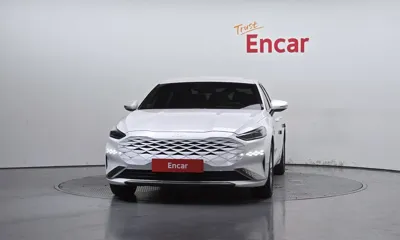 Kia K8 2023, 181132 км, за 8794.79 USD