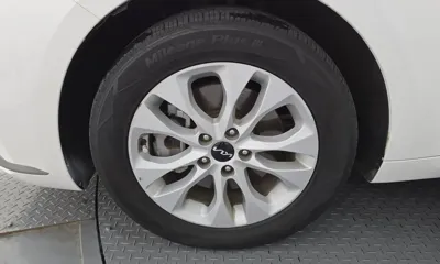 Kia K8 2023, 181132 км, за 8794.79 USD