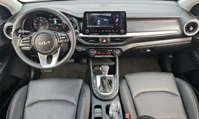 Kia K3 2022, 56419 км, за 10271.07 USD - фото 7
