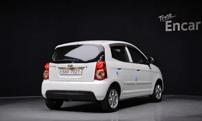Kia Morning 2009, 54117 км, за 1575.42 USD