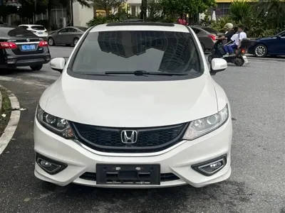 Honda Jade 2016, 99000 км, за 6621.41 USD