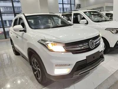 Fengguang Fengguang S560 2018, 67200 км, за 3103.87 USD