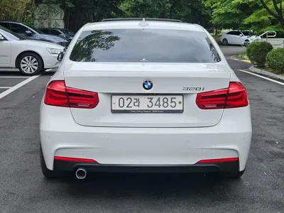 BMW 3-Series 2018, 114587 км, за 8462.55 USD