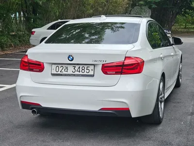 BMW 3-Series 2018, 114587 км, за 8462.55 USD