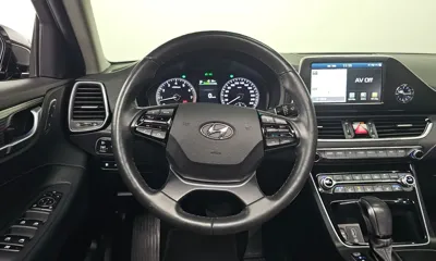 Hyundai Grandeur 2019, 86932 км, за 10245.91 USD - фото 13