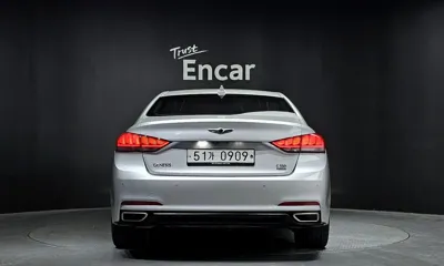 Hyundai Genesis 2016, 152058 км, за 6761.19 USD