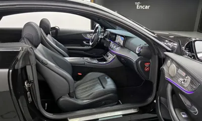Mercedes-Benz E-Class 2021, 58574 км, за 26865.46 USD - фото 12