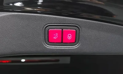 Mercedes-Benz E-Class 2021, 58574 км, за 26865.46 USD - фото 18