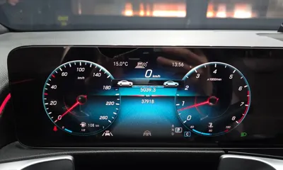Mercedes-Benz GLB-Class 2022, 37918 км, за 23419.22 USD - фото 8