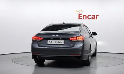 Hyundai Genesis 2016, 133270 км, за 6840.39 USD