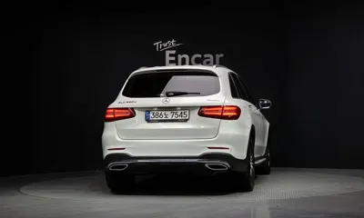 Mercedes-Benz GLC-Class 2018, 91641 км, за 17622.97 USD