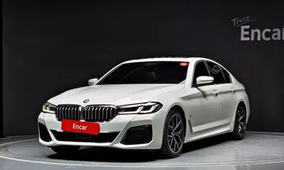 BMW 5-Series · 2021 год
