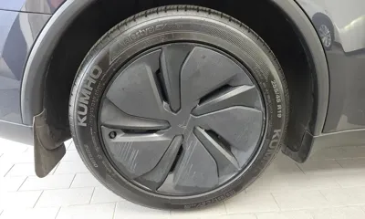 Tesla Model Y 2025, 13160 км, за 41628.69 USD