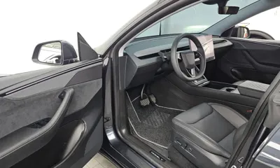 Tesla Model Y 2025, 13160 км, за 41628.69 USD - фото 10