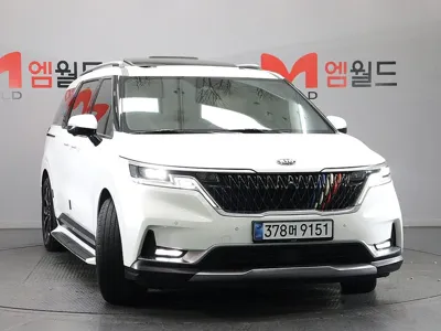 Kia Canival 2021, 135971 км, за 15482.71 USD