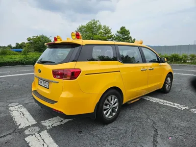 Kia Canival 2019, 49282 км, за 8527.24 USD