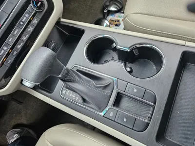 Kia Canival 2019, 49282 км, за 8527.24 USD - фото 9