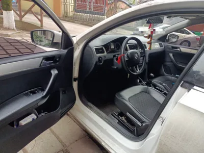 Skoda Rapid 2018, 189300 км, за 3806 USD - фото 17