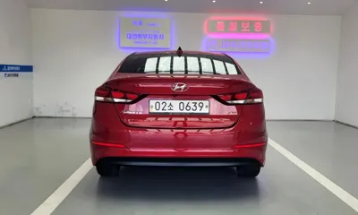 Hyundai Avante 2016, 181809 км, за 4923.2 USD