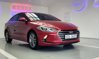 Hyundai Avante 2016, 181809 км, за 4923.2 USD