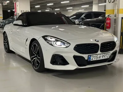 BMW Z4 2025, 1800 км, за 40794.67 USD