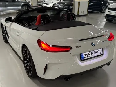 BMW Z4 2025, 1800 км, за 40794.67 USD - фото 17