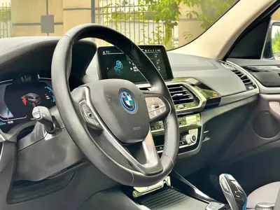 BMW iX3 2021, 80000 км, за 16178.21 USD