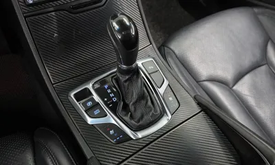Hyundai Grandeur 2015, 120092 км, за 6104.77 USD - фото 9