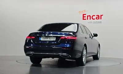 Mercedes-Benz E-Class 2022, 64956 км, за 23303.14 USD