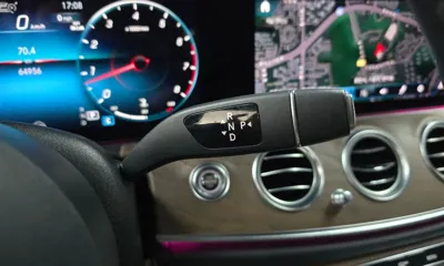 Mercedes-Benz E-Class 2022, 64956 км, за 23303.14 USD - фото 9