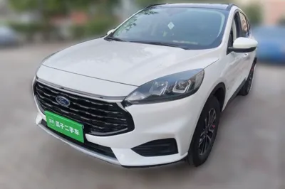 Ford Escape · 2024 год